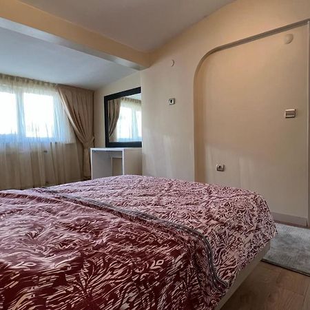 200 M2 Muhtesem Cati Kati, Roof Apartment Istanbul Bagian luar foto