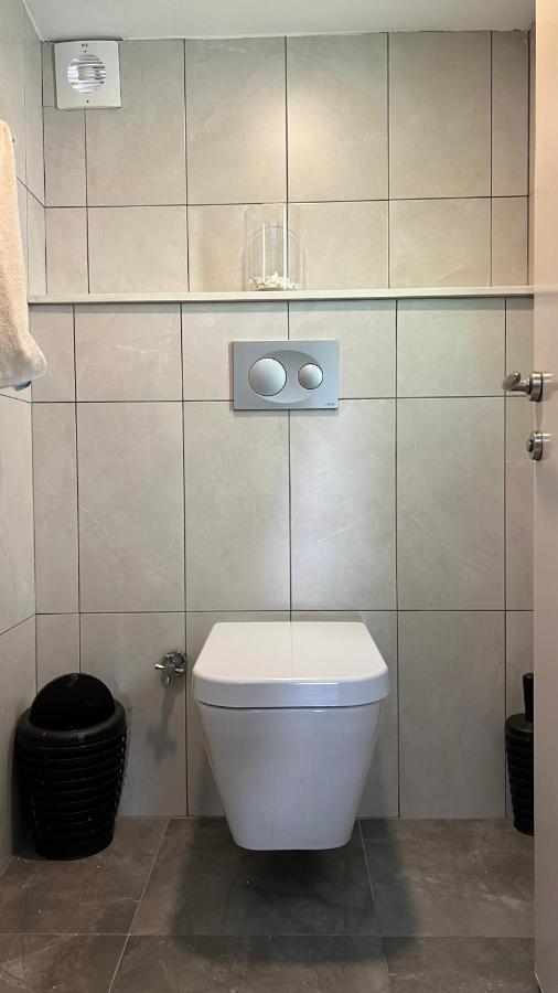200 M2 Muhtesem Cati Kati, Roof Apartment Istanbul Bagian luar foto